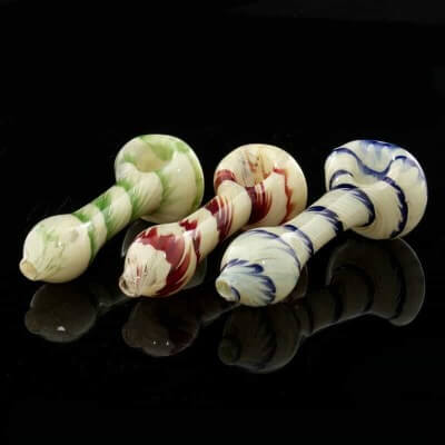 Glassheads Wrap and Rake Heavy Exterior Fumed Swirl Spoon - Assorted Colors